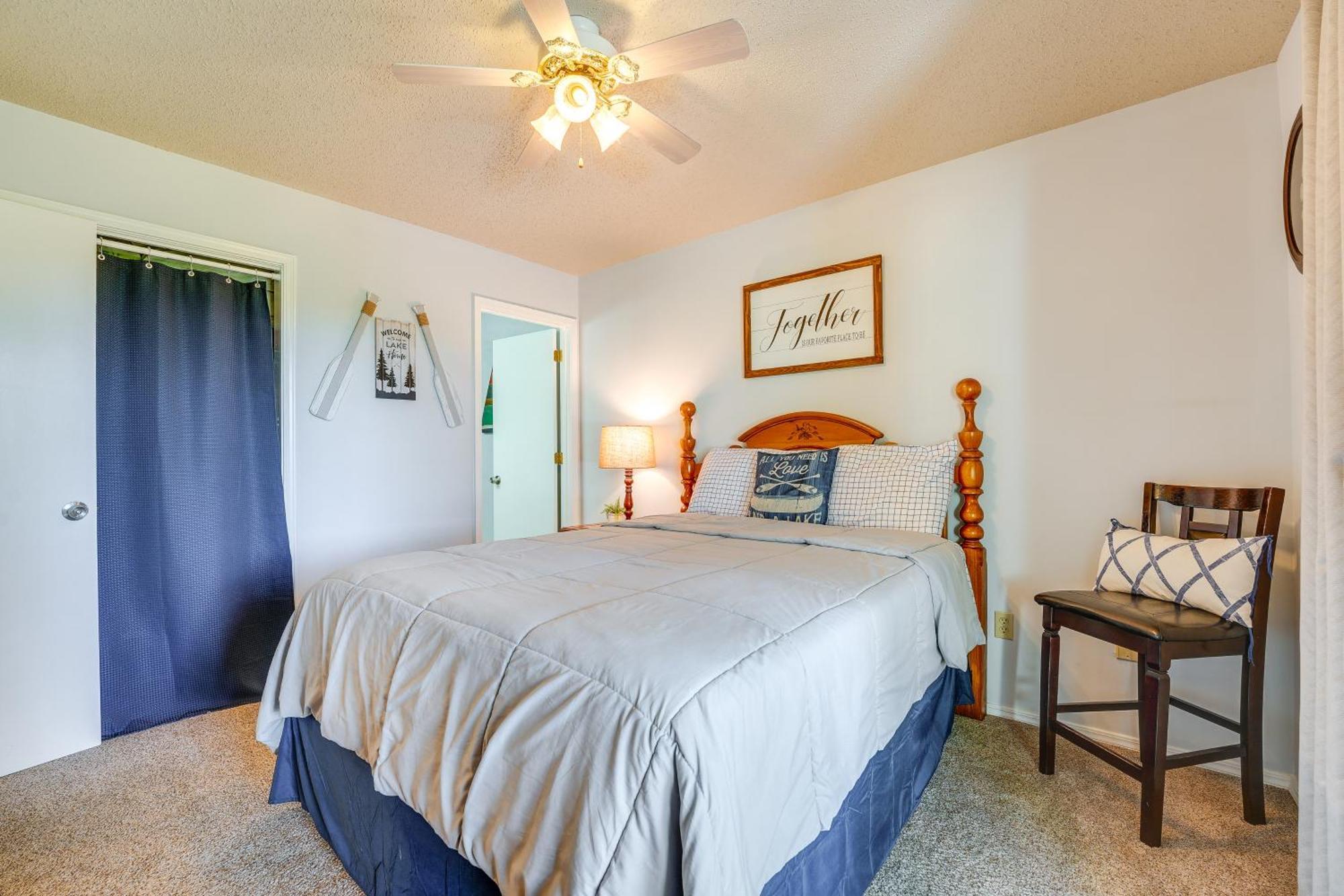 Reed Springs Condo With Furnished Deck And Pool Access Reeds Spring Екстериор снимка