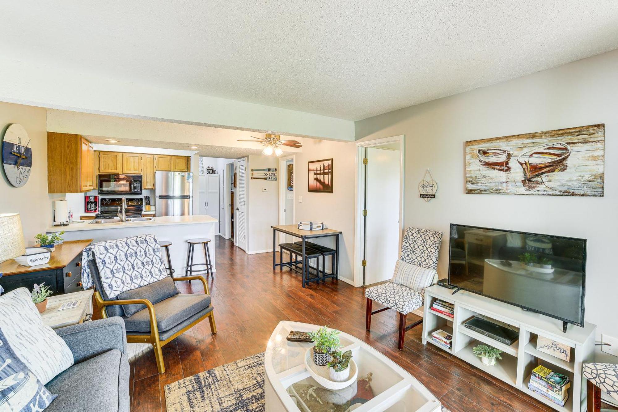 Reed Springs Condo With Furnished Deck And Pool Access Reeds Spring Екстериор снимка