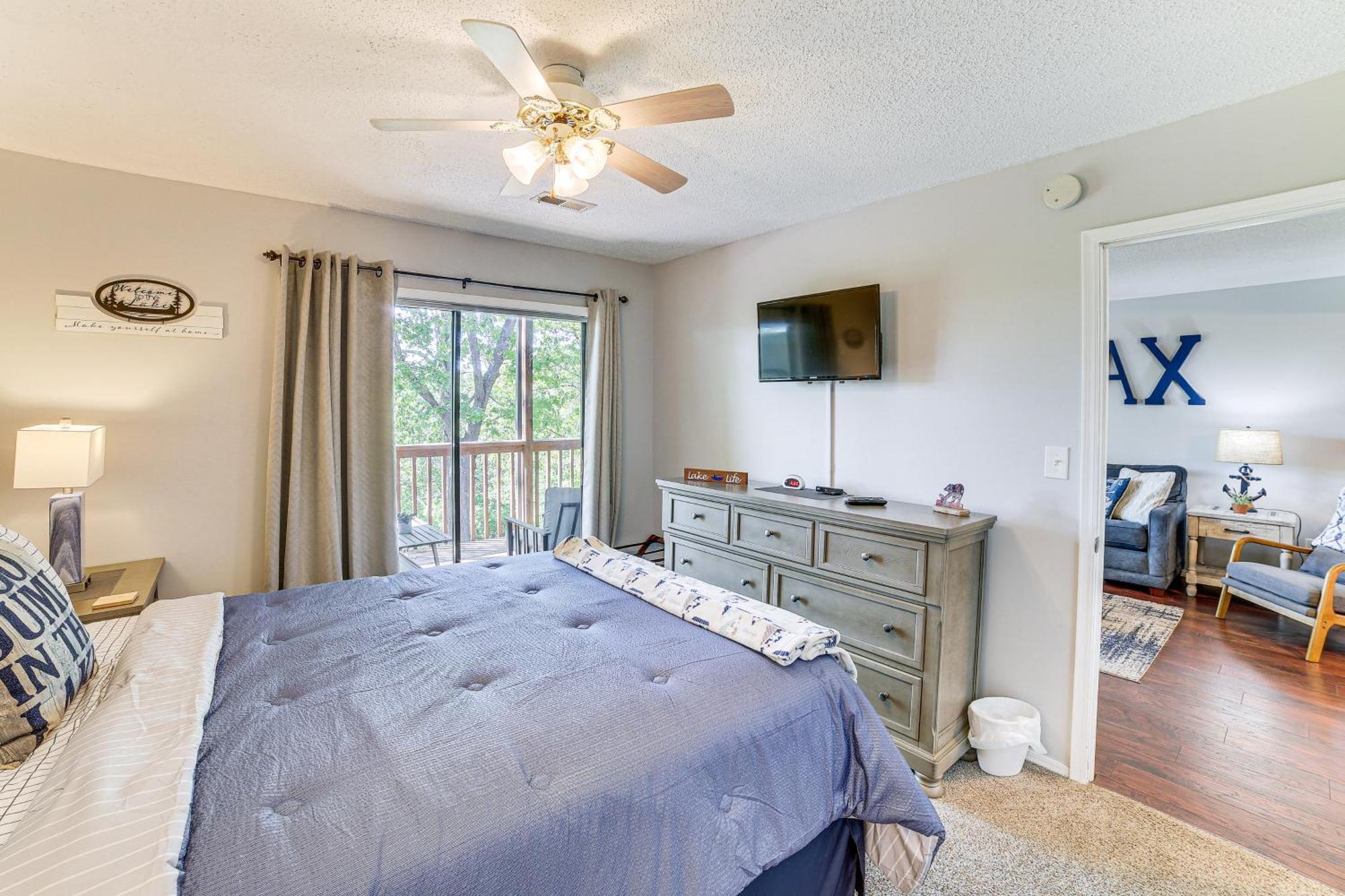Reed Springs Condo With Furnished Deck And Pool Access Reeds Spring Екстериор снимка